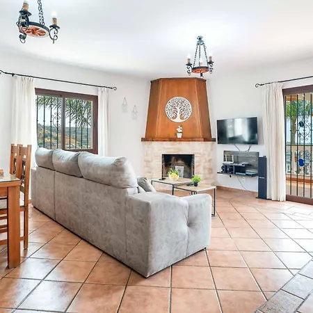 Sanchez Villa *